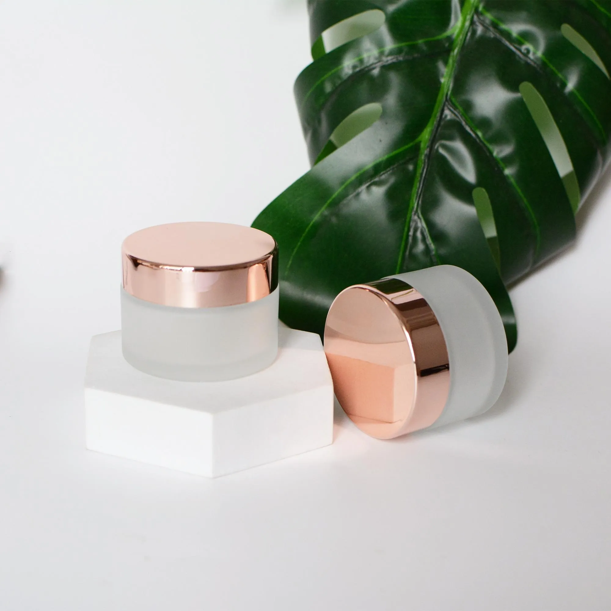 15g 30g 50g 100g 5g Frosted Glass Jar Packaging Bottles with Rose Gold Lids Cosmetic Face Cream Container Storage