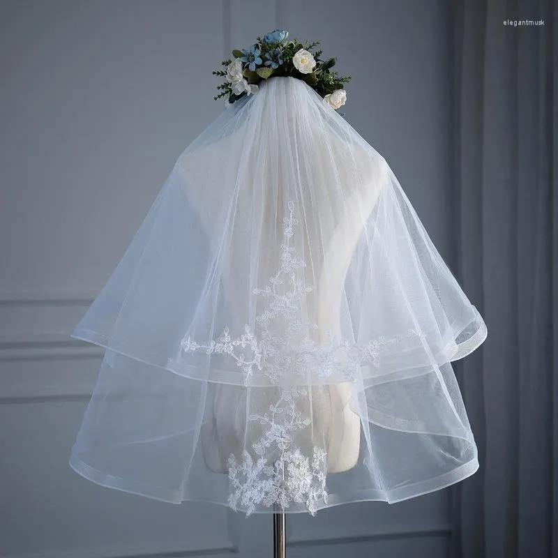 Veli da sposa Velo da sposa corto da donna con pettine Bianco avorio Bordo con applicazioni in pizzo a due strati 2022 Disponibile