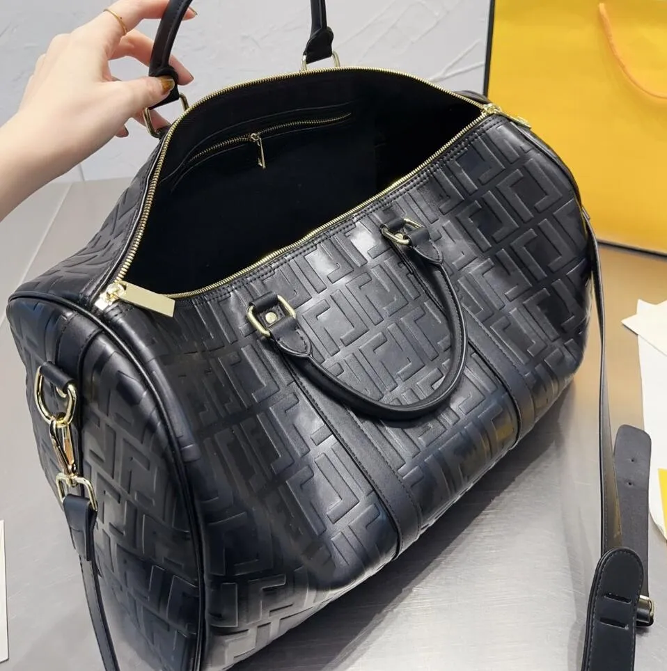 LEATHERY^ Duffel leather shoulder bag BLACK LRBG5101BK