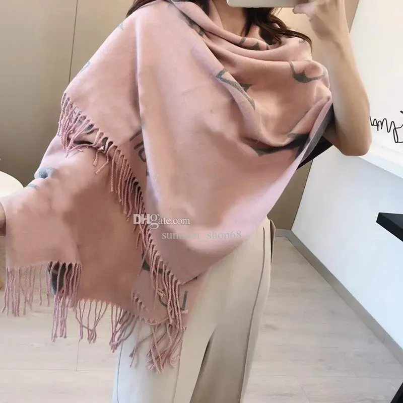 2023 New Luxury V Designer Scarf Cashmere Thick Shawl Women Long Winter Wram Pashmina Wraps Hijab with Tassel Bufanda Foulard scarves