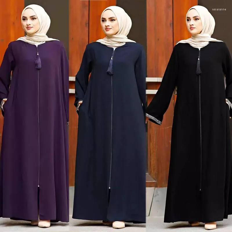 Etniska kl￤der S590 Fashion Abaya Dubai Islamic Dress Mellan￶stern Solid Color Slim Arabian Abayas Women's