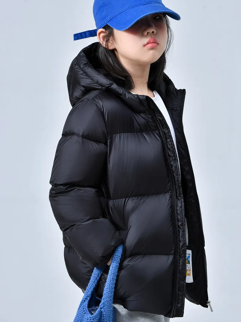 OC 57M790 COUSSIN Girl Winter Down Coat Chaqueta de longitud media Suelta a prueba de agua Con capucha Keep warm zipper Flores de dibujos animados