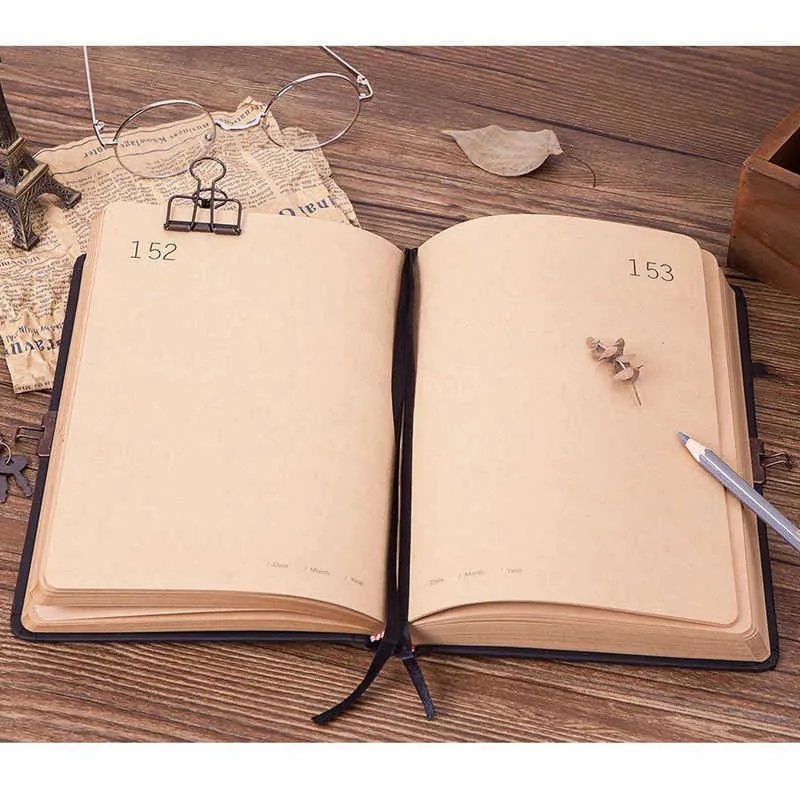 Een jaar 365 Diary Book Retro Creative Kraft Paper With Lock Page Day Plan dit studentenschema Office -accessoires
