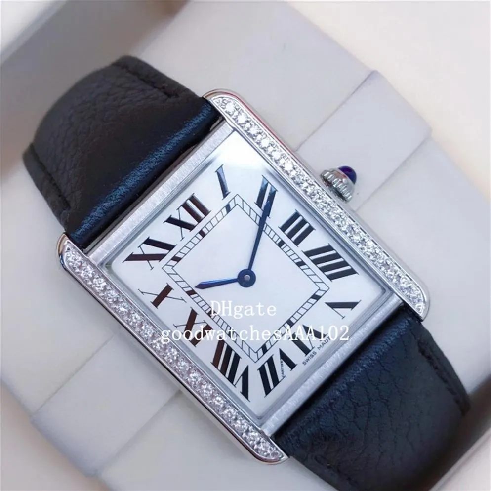 Классические серии Ladies Watch Women Watches W1018355 Белый циферблат кожа