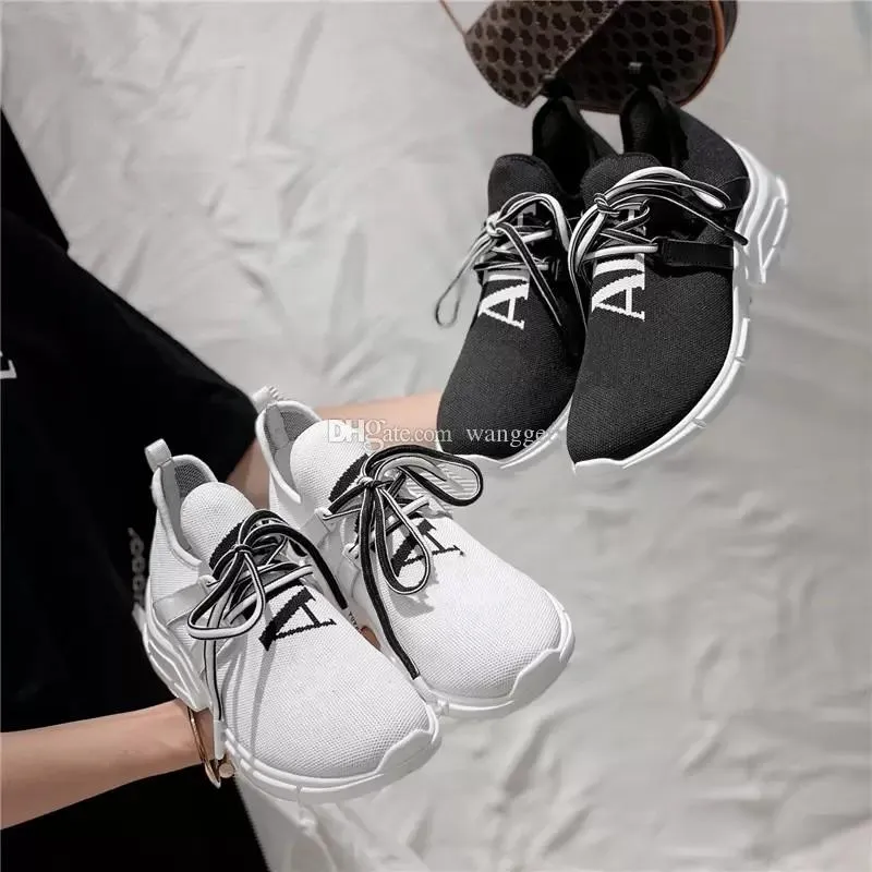 2022 Nieuwe mode super comfortabele casual schoenen ademende brei-veelzijdige stijl sneakers eenvoudige massieve buitenzool letter spelling bovenste sneaker 35-40