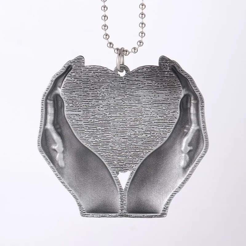 Sublimation Metal Blanks Ornaments Pendants Hand Holding Heart Car Decoration Silver Grey Party Supplies Hang Gifts