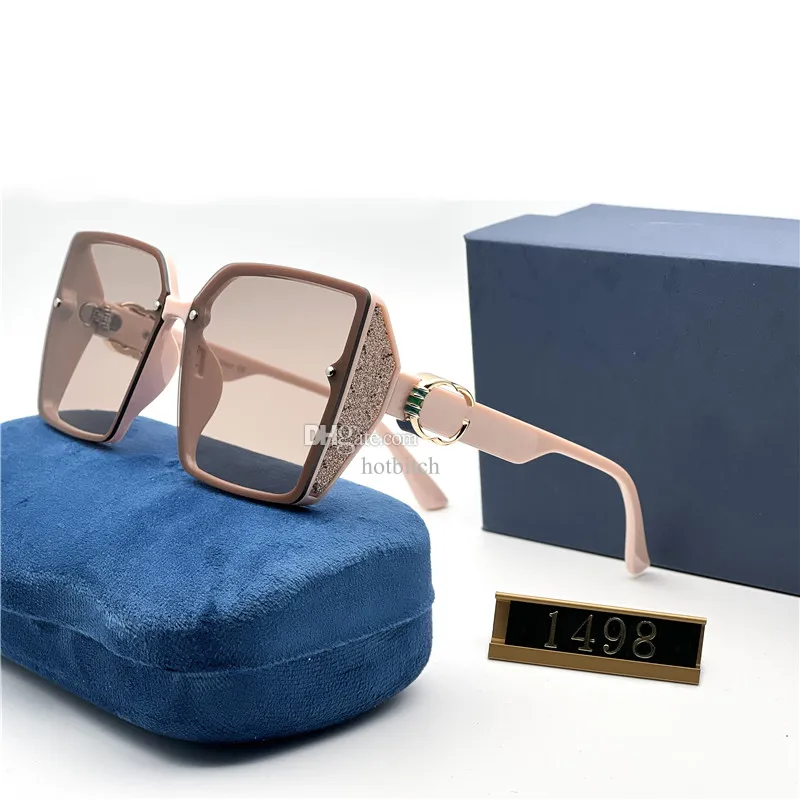 Luxury Square Frames Solglasögon Metal Letter Designer Eyewear Outdoors Driving Sun Glasses Sports glasögonglasögon med låda
