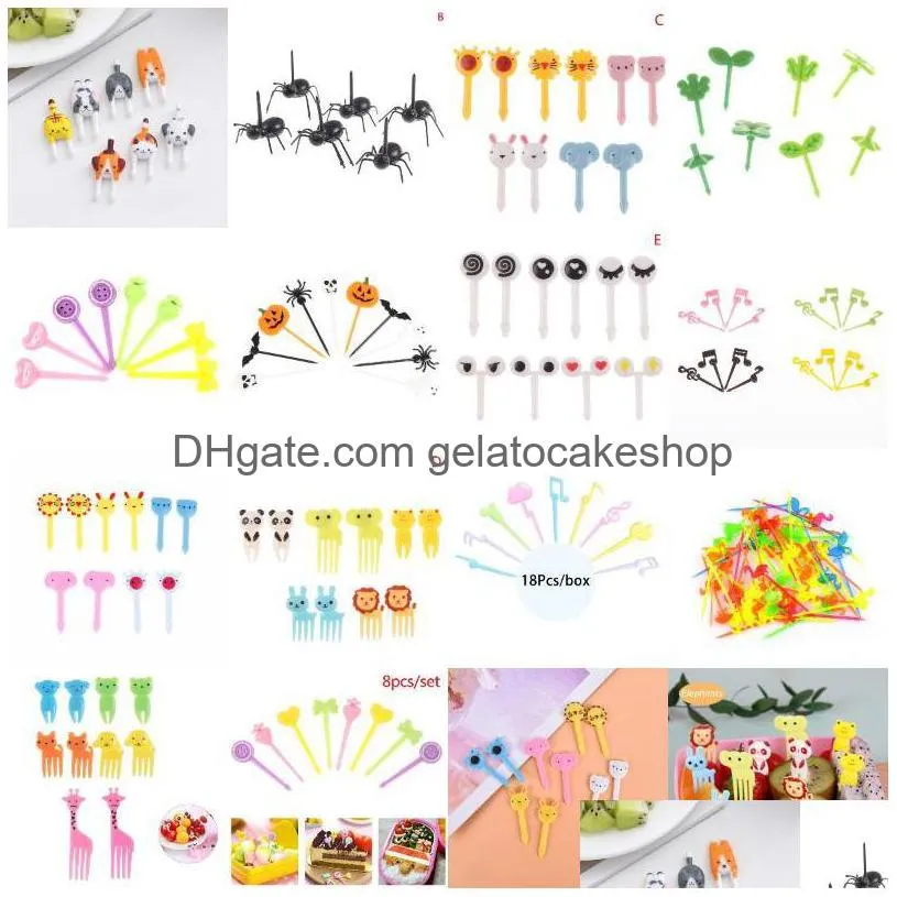 Forks 650Pcs Animal Fruit Fork Grade Plastic Mini Cartoon Kids Cake Tootick Bento Lunch Accessories Party Decor Drop Delivery Home280h