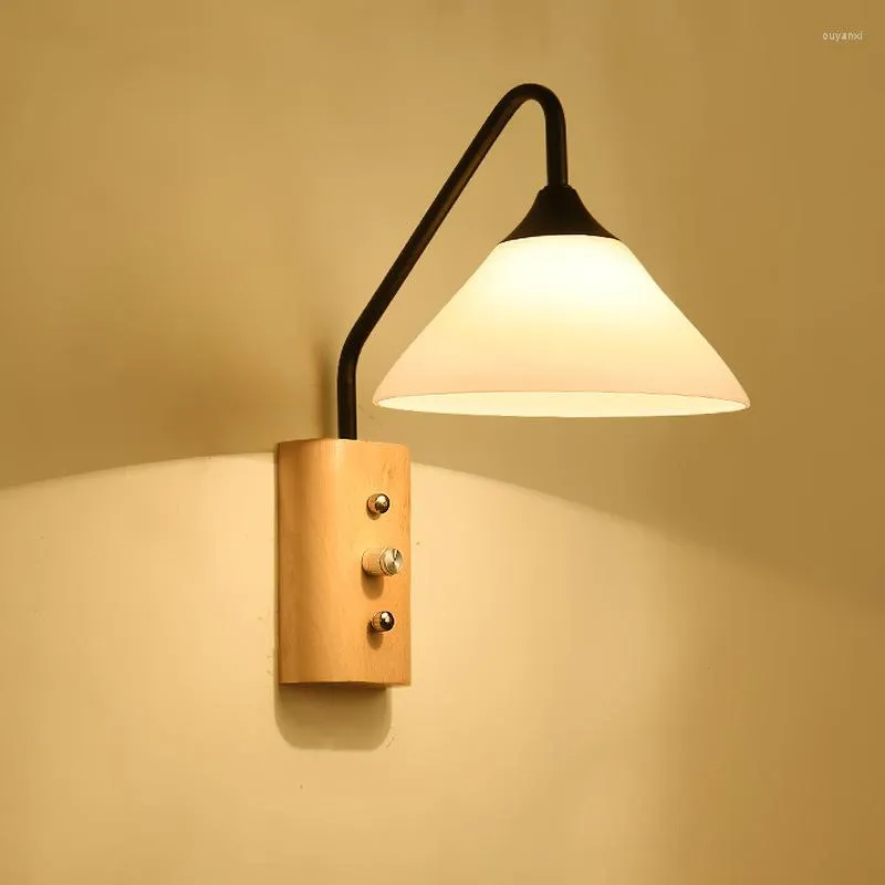 Lámparas de pared Lámpara LED clásica de madera maciza con interruptor Sala de estar Dormitorio Lámpara de noche para aplique Escalera Asles Balcón