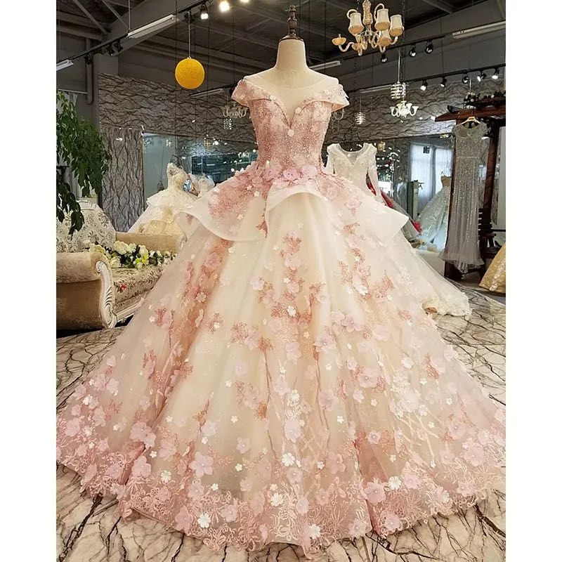 Quinceanera Ball Jurk Jurk Jurks Off Shoulder Pink Illusion Lace Appliques kralen kristal D Bloembloemen vloer lengte korset terug plus size prom avondjurken