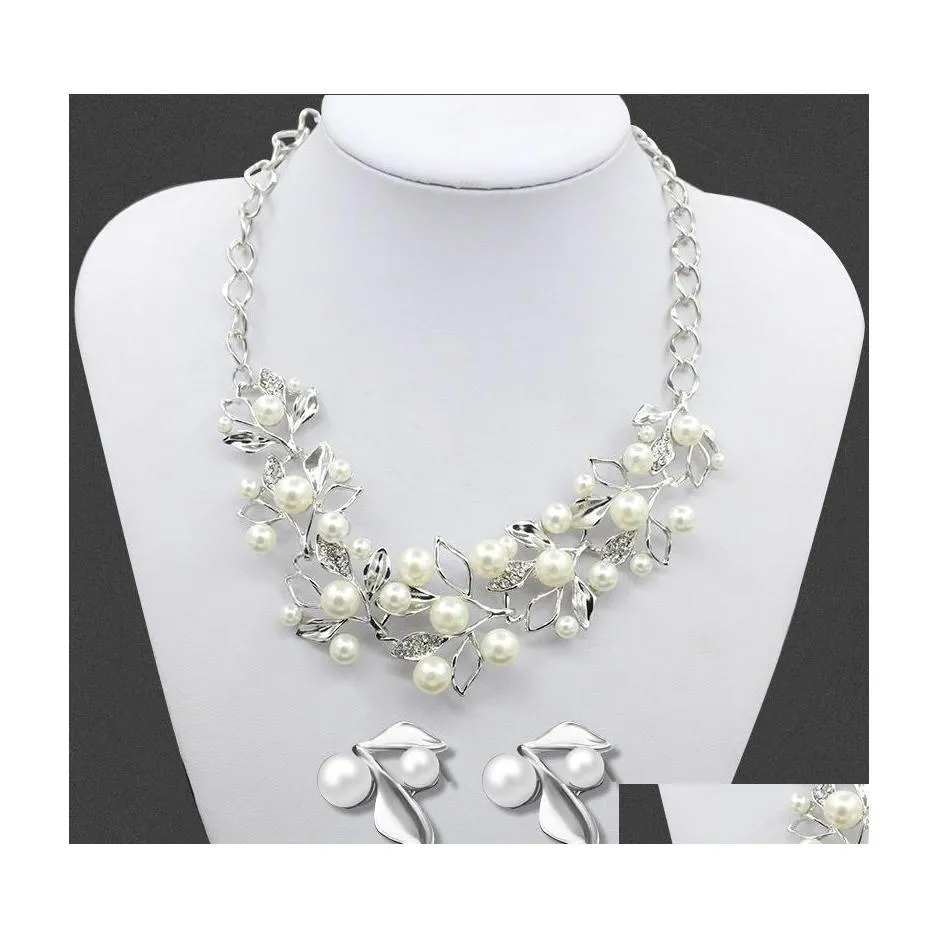 Earrings Necklace Fashion Western Leaf Type Pearl Jewelry Woman Sweater Crystal Rhinestone Chain Wedding Gift Drop Delivery Sets Dhxyr