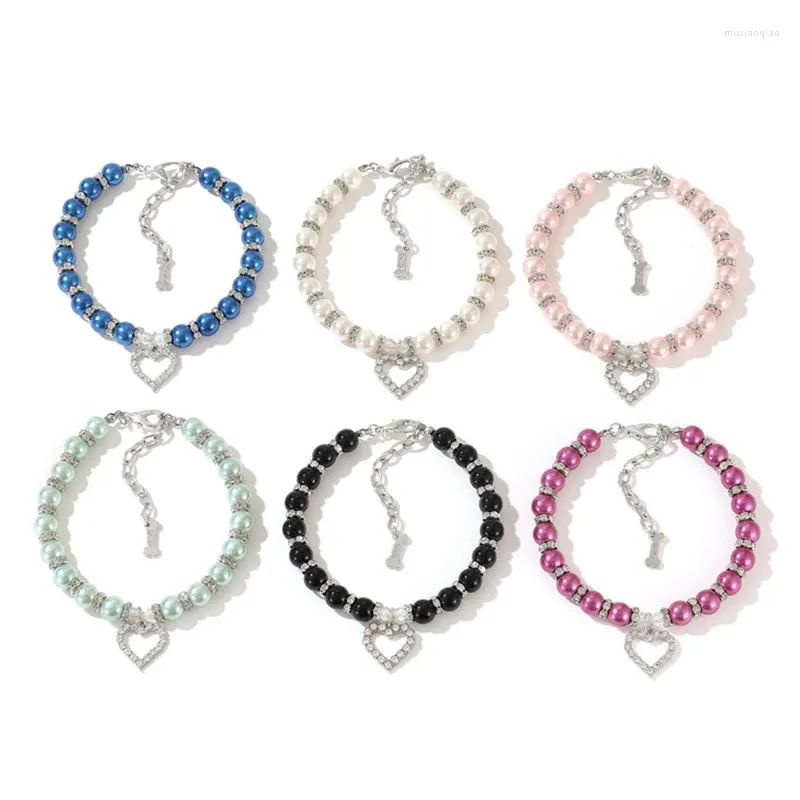 Collier de strass de mode de vêtements de chien pour les petits chiens Chihuahua chat chaînes de perles avec pendentif en os de coeur bijou fournisseur de produits pour animaux de compagnie carlin