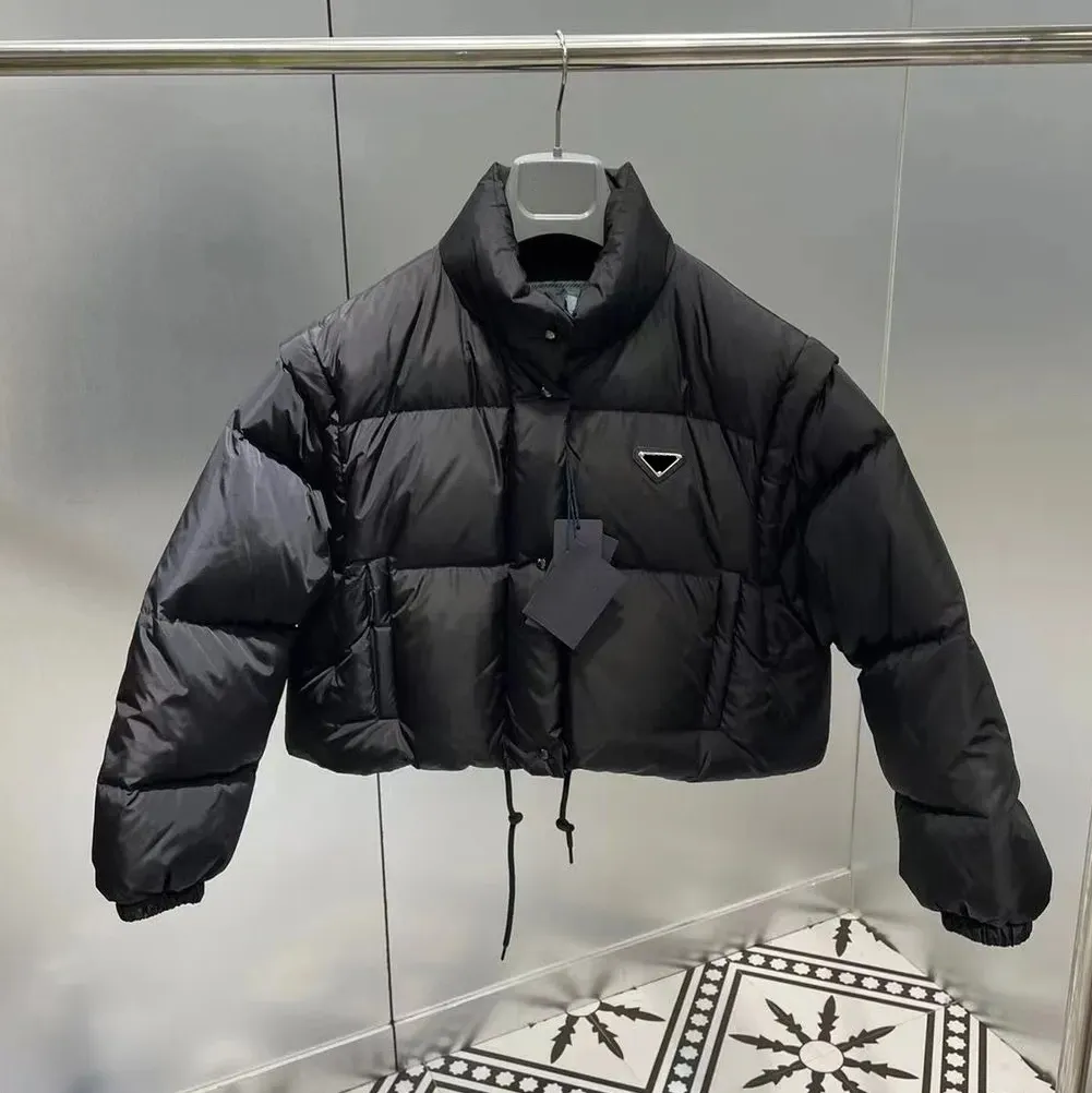 2023 Designer Recadrée Veste Pour Femmes Léger Puffer Hiver Col Parkas Mode Veste Courte Style Mince Corset Out Coupe-Vent Poche Lady Manteaux Chauds S-L