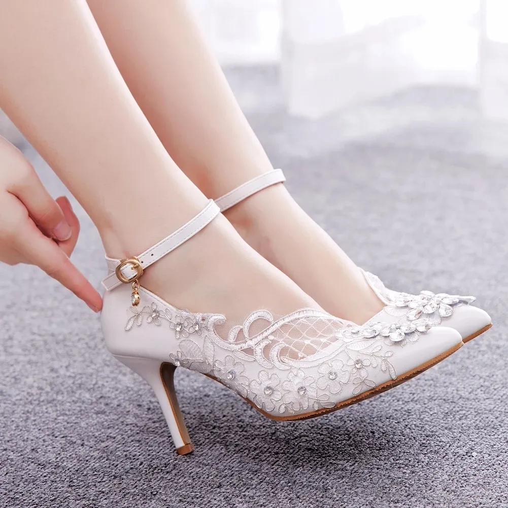 Bruid hoge hakken sandalen enkel gesp stiletto elegante strass white kane dames pumps bloemen trouwschoenen