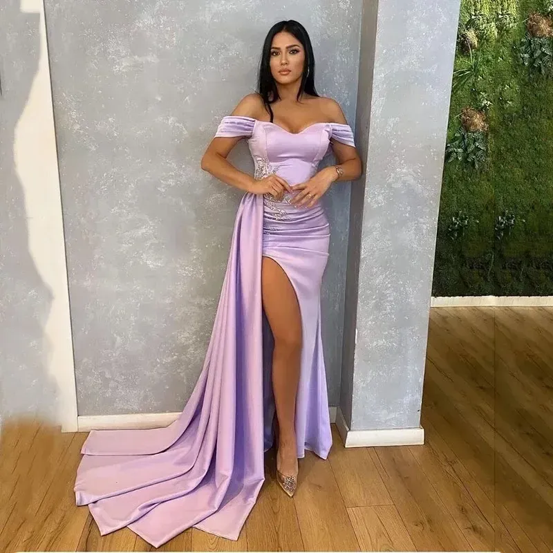 Robes de bal violettes 2023 Sexy hors épaule robes de soirée sirène avec cuisse haute fendue volants plis appliques longues femmes occasion robe de soirée