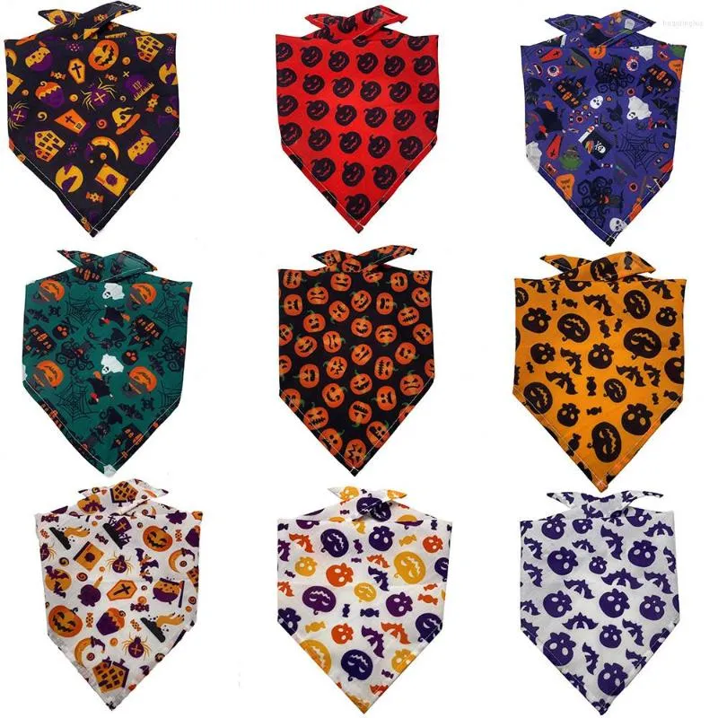 Odzież dla psów 30/50PCS Halloween bandana Małe środkowe śliniaki szalik bawełna Regulowana szczeniąt puppy puppy akcesoria