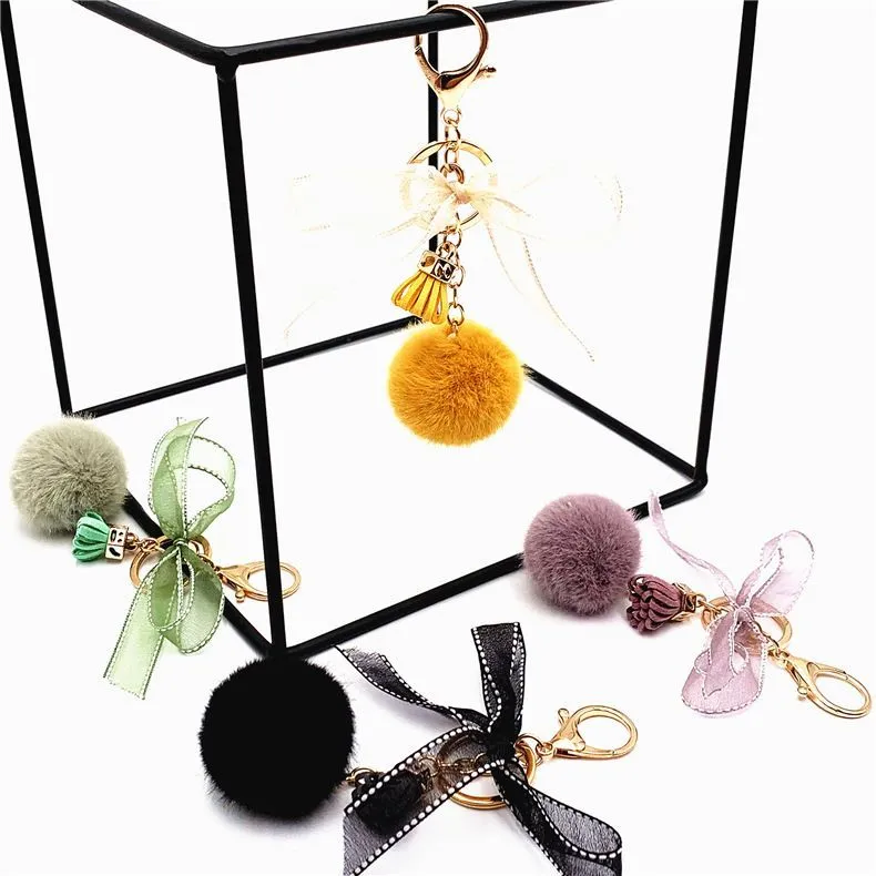 Söt Bow Neychain Lace Ball Party Favor Bag Plush Pendant Cartoon Car Key Chain for Women Bag eller mobiltelefon Jul RRA694