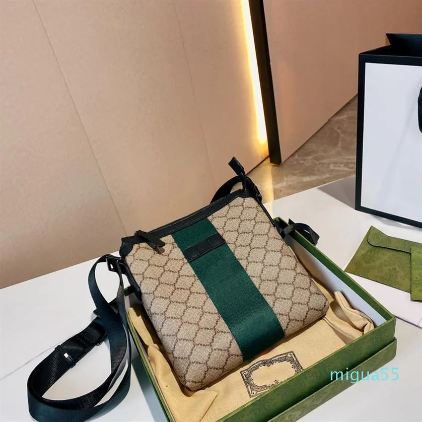 Luxurys Designeres Taschen Herrentasche Umhängetaschen Handtasche Berühmte Marke Hohe Qualität Speziell für Männer entwickelt Zwei Größen zur Auswahl3236