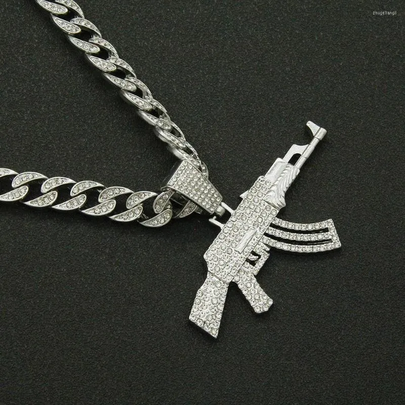 Łańcuchy hip hop lodowe kubańskie bling diamentowy rock pistolet wisiorek męski