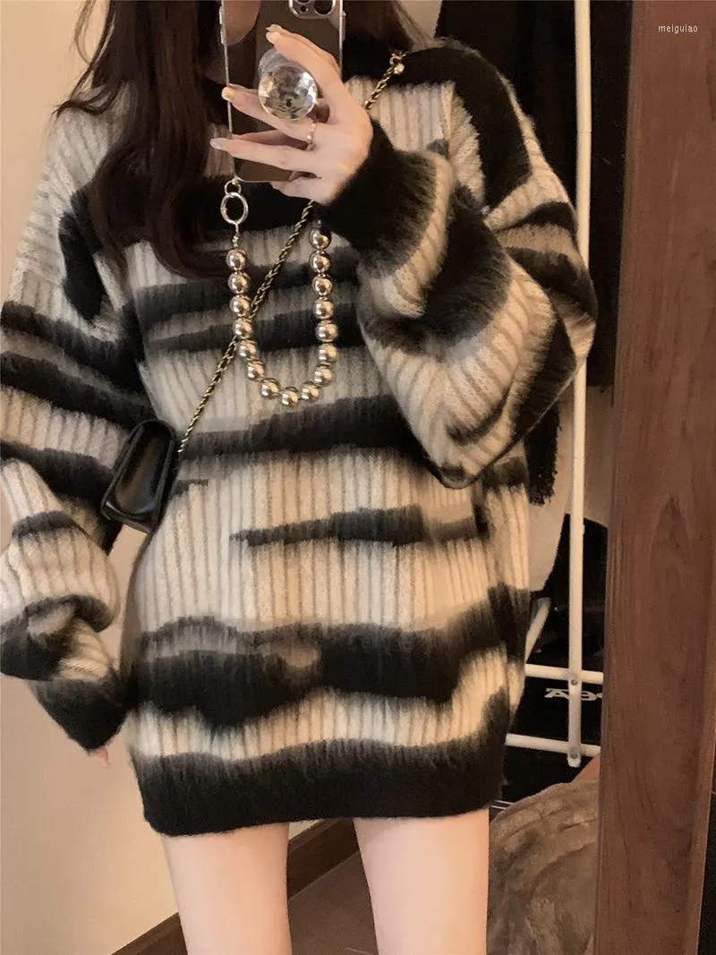 Women's T Shirts GY1629 Contrast Striped Medium Long Pullover Sweater Autumn And Winter 2022 Round Neck Korean Style Knit Top