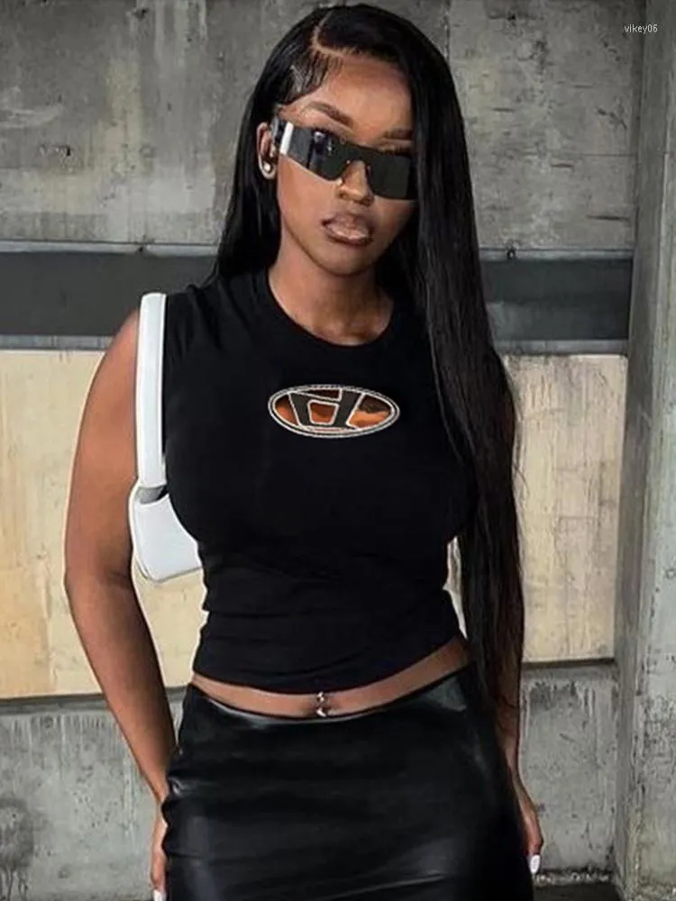 stylish black crop top