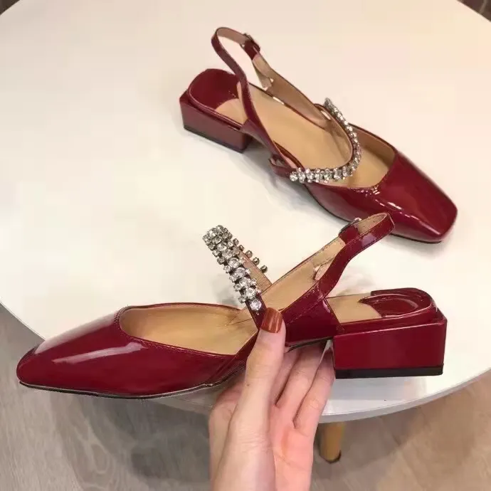 Marque D'été Marques De Mode Jill Slingback Sandales Chaussures Pour Femmes Cristal Embelli Bretelles Bout Carré Dame Talons Hauts Fête De Mariage 35-43