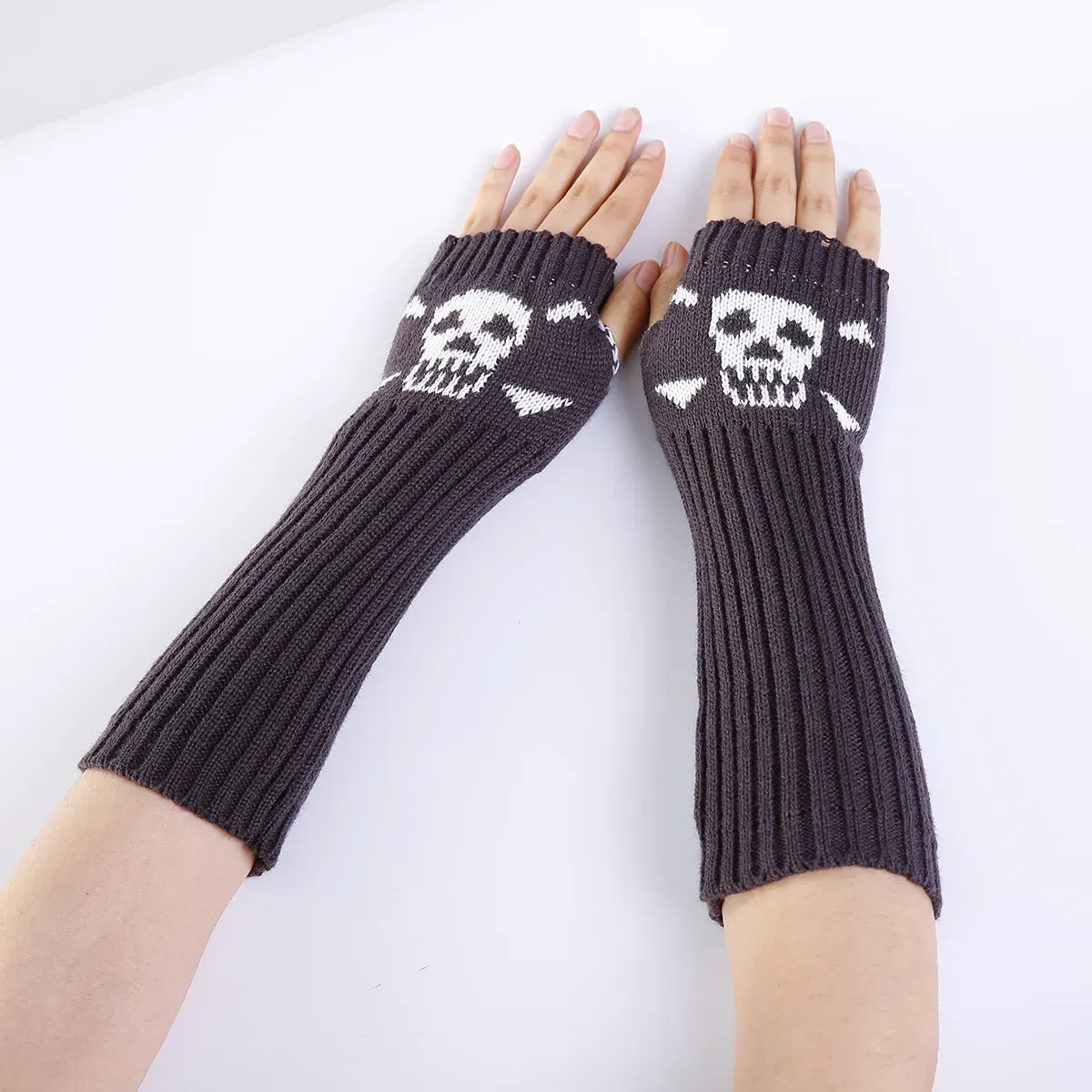 Halloween Punk Gloves Unisex Skeleton Skull Half Finger Gloves Glow In The Dark Fingerless Stretch Knitted Winter Mittens CPA4365