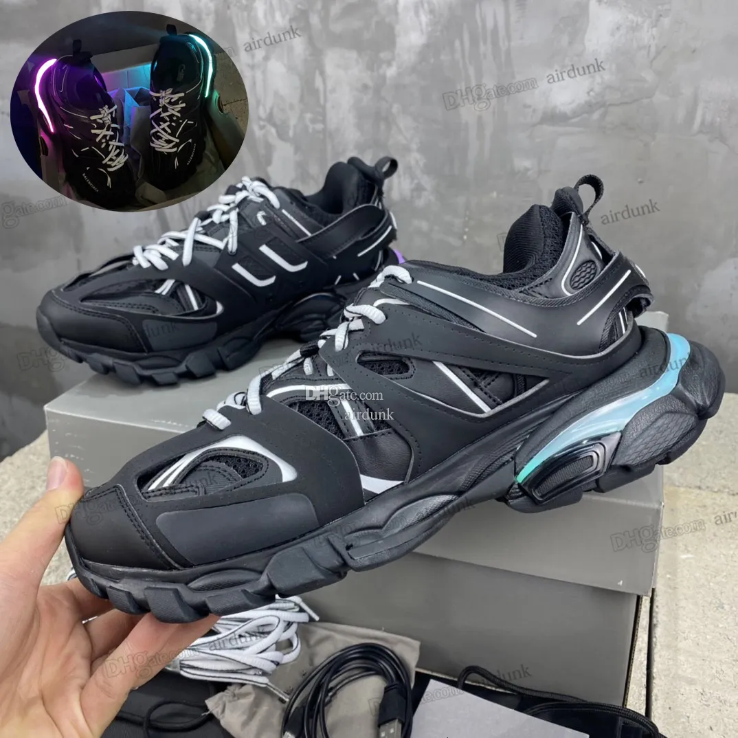 LED Track Sneakers Mens Womens Trainers Casual Luxury Shoes Leather Nylon Platform 2024