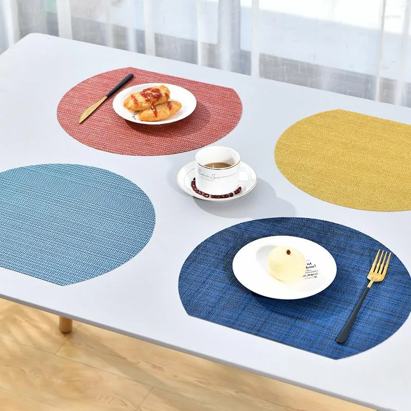 Table Mats Nordic Semi-circular PVC Kitchen Dining Mat Teslin Thermal Insulation Western El Wear-resistant Home Decor Washing