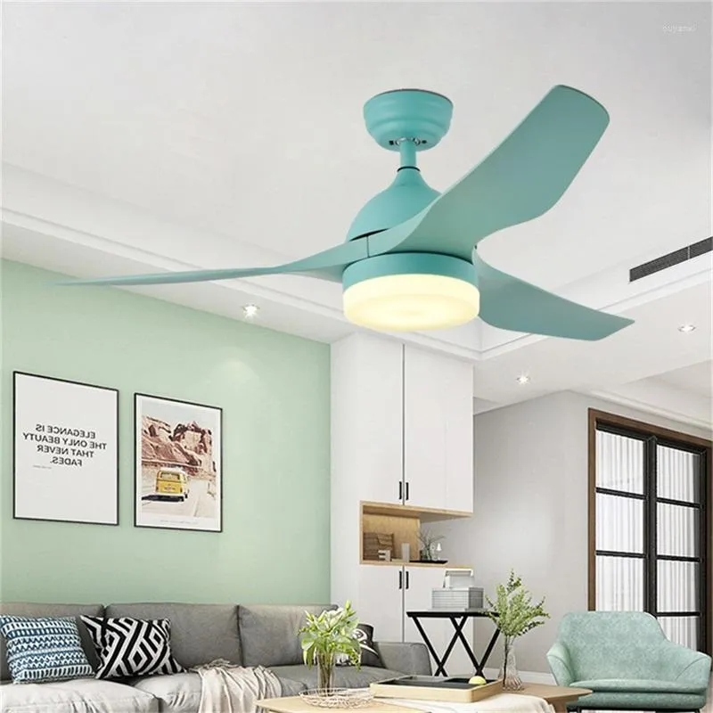 Ventilatori da soffitto nordici con luce a LED 3 colori Pala del ventilatore in acrilico con telecomando per la sala da pranzo di casa, la camera da letto, l'ufficio