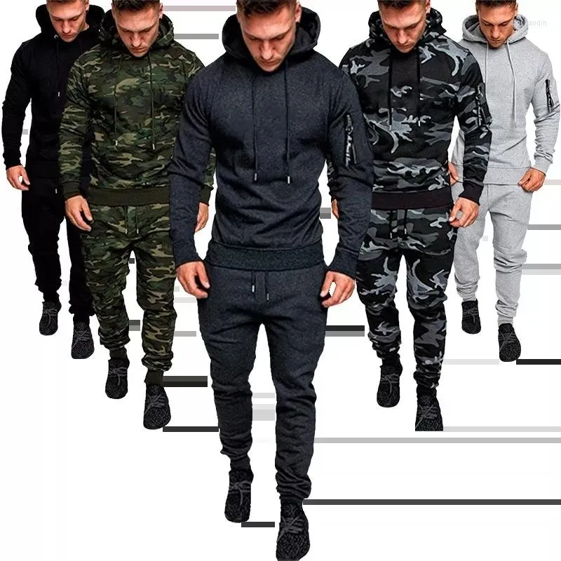 Gymkläder 2 stycken Tracksuit Herr Military Hoodie Set Camouflage Muscle Man Autumn Winter Tactical Sweat Top and Jacket Pants