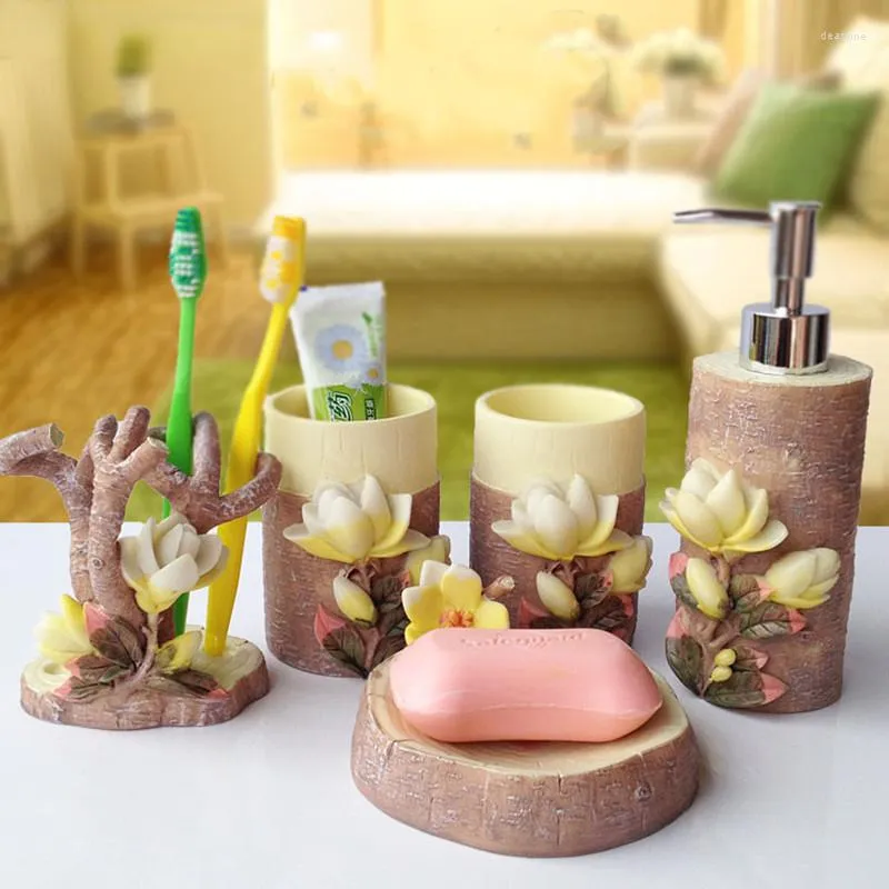 Bad-Zubehör-Set, europäisches Badezimmer-Zubehör aus Kunstharz, Keramik, fünfteilig, Zahnbürste, Seifenspender, Box, Dekor, Waschen