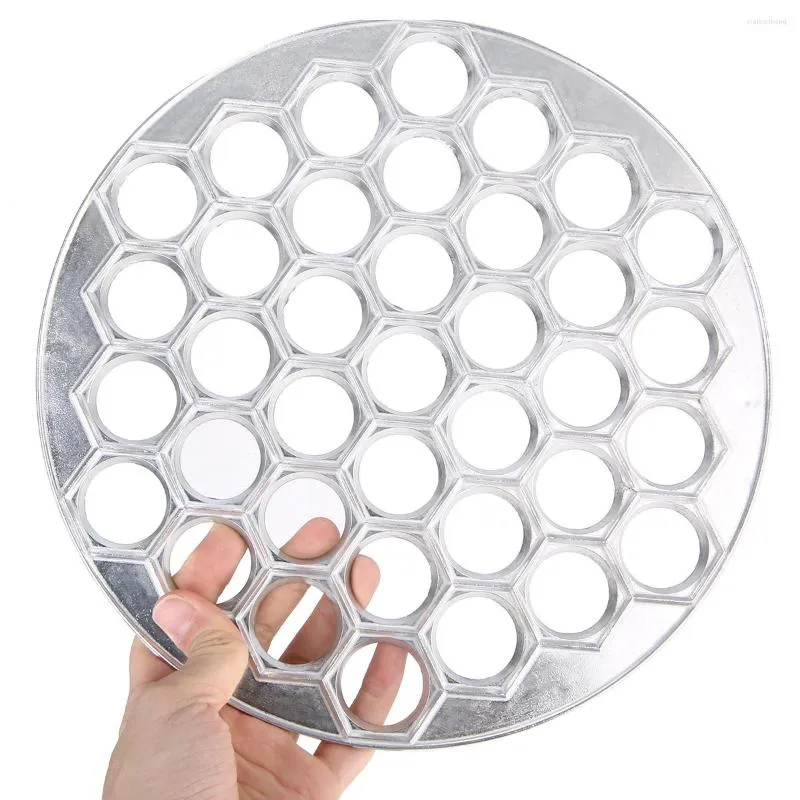 Narzędzia do pieczenia 1PC Aluminium Ravioli Maker Makaron Form Dumpling Mold 37 Otwory ciasta ciśnieniowa Kuchnia domowa kuchnia