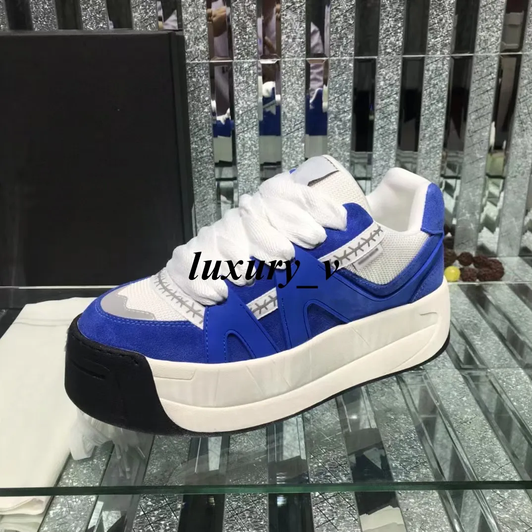 SCARPIN SCHUTZ LENA LOW SALTO MEDIO BEGE S2131200010051 - Maria Canela, image size:1074x1074