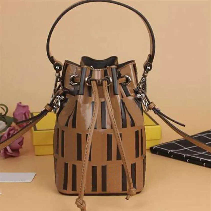 Women Bucket Bag Lady Shoulder Bags Purse High Quality Patchwork Color Genuine Leather String Embossed Printing Classic Pattern Ba275Z