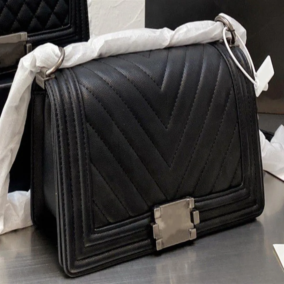 Klassisk chevron linje kaviarpåsar quiltade flap mode lyxiga designers kalvskinn kohud sammanvävd kedja crossbody hela sh205i