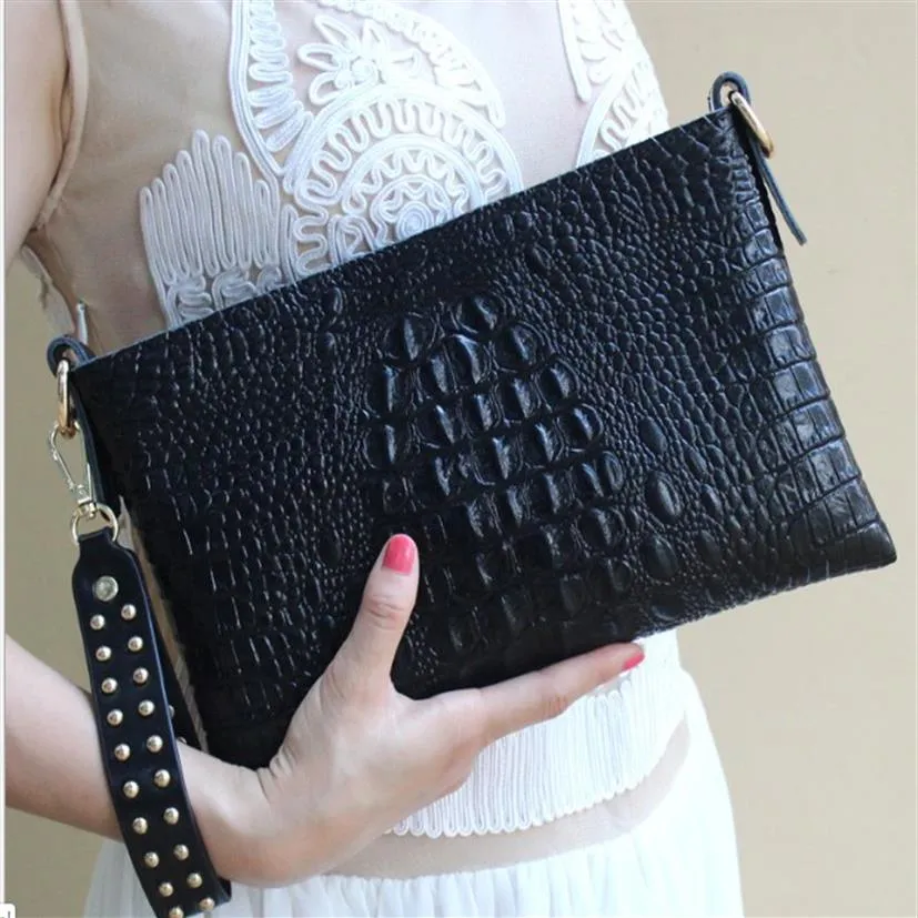 Kopplingar Kvinnor Fashion Pures Crocodile Gran Leather Cross Body Bag With Tassel 28x18cm Storlek Hela p￥ en UP217O