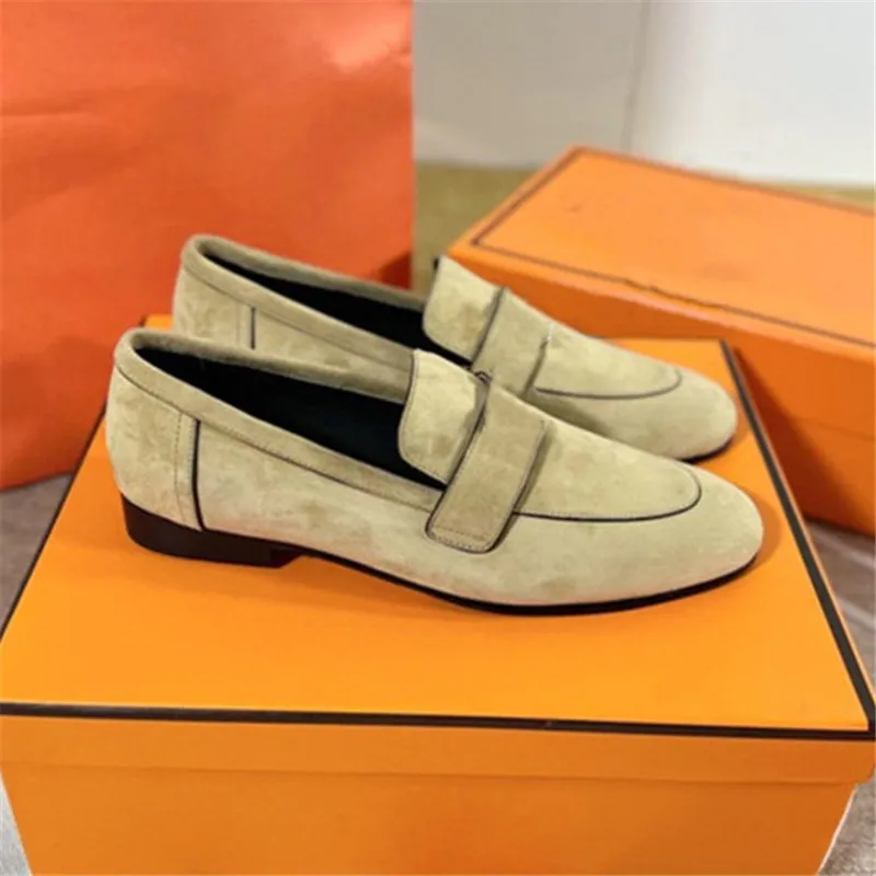 Vielseitige Freizeitlehre neue Farbe Single Schuh Frauen komfortable Absatzschuhe Größe 35-40
