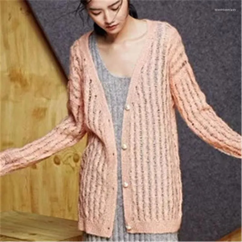 Handgemaakte wollen dunne gebreide vrouwen uit de dames Hollow Cardigan Sweater Single Breasted Retail Groothandel aangepast