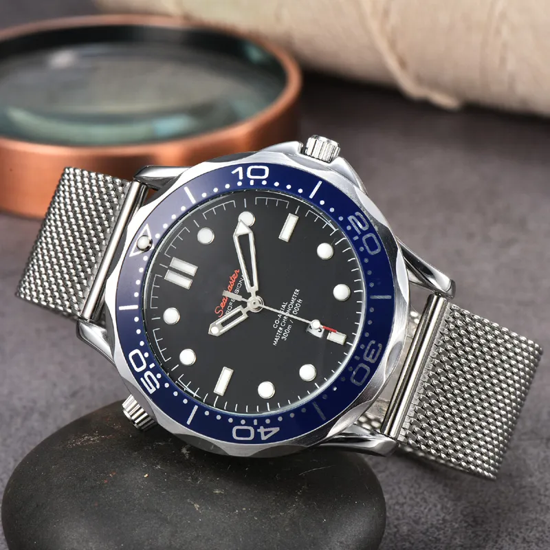 Omeg zegarki ze stali nierdzewnej dla mężczyzn 2023 NOWOŚĆ ZWERAJE MENSKICH WSZYSTKIE DEL Work Quartz Watch Top Luksusowa marka Zegar Mężczyźni Moda M004