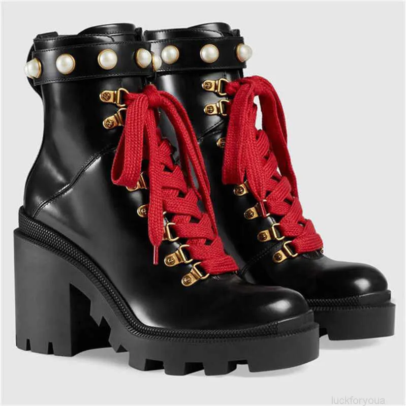 Luxe Designer Dames Britse Laarzen Ronde Neus Martin Boot Gesp Dikke Hak Mode Geborduurde Enkelsneakers Met Doos