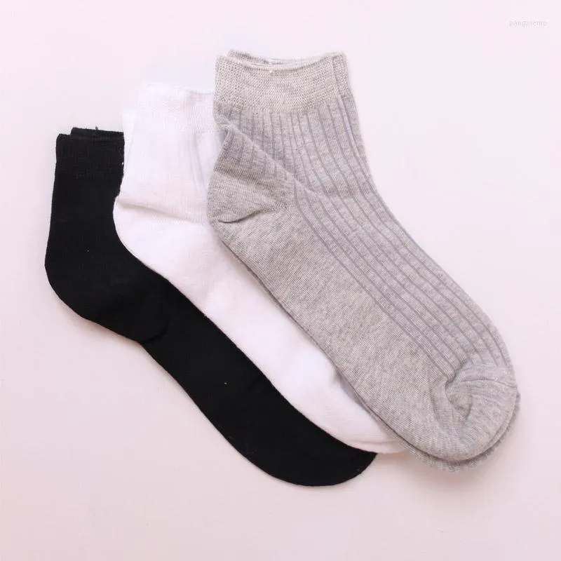 Herrstrumpor bekväma bomull tonåringar stil tofflor kort ankel strump andas mode man socken 3pairs/1lot