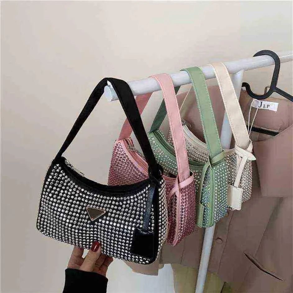 Varumärkesdesigner Bling Diamond Shoulder Bags for Women Lady Pu Leather Liten Underarm Bag Fashion Zipper Female Bag X220331273C