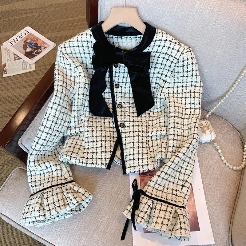 Women's o-neck velvet bow patched jackets plaid grid tweed woolen flare long sleeve coat MLXLXXL