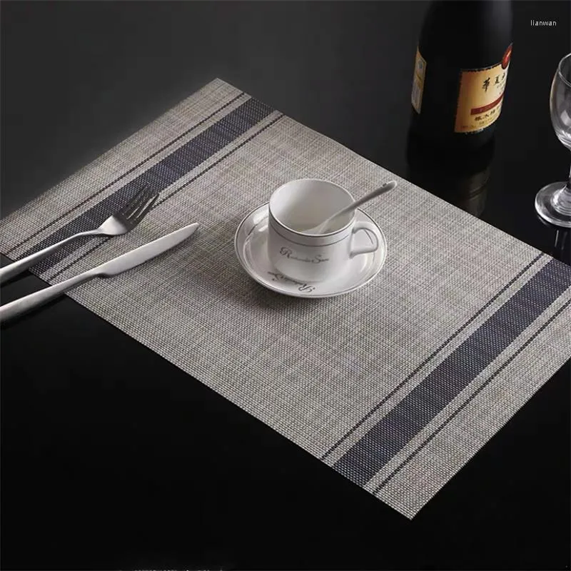 Tapetes de mesa 4 unids/set manteles individuales europeos almohadillas de plato lavables lugar de PVC para comedor tapete rectangular a cuadros