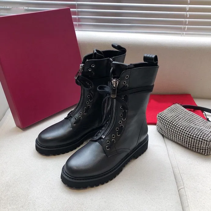 Tasarımcı Botlar Lüks Marka Orijinal Deri Martin Boots Boots Boots Boots Boots Kısa Boot Sabahlar Eğitmenler Tipper Sandalet By Topshoe99 096