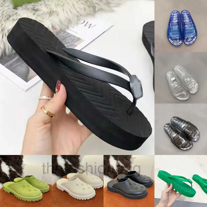 LuxuryFlip Flops Zapatillas Transparente Jelly Diseñadores Diapositivas Plataforma Agujeros Sandalias Para Hombres Mujeres Moda Tendencia Zapatos de verano Mocasines de goma