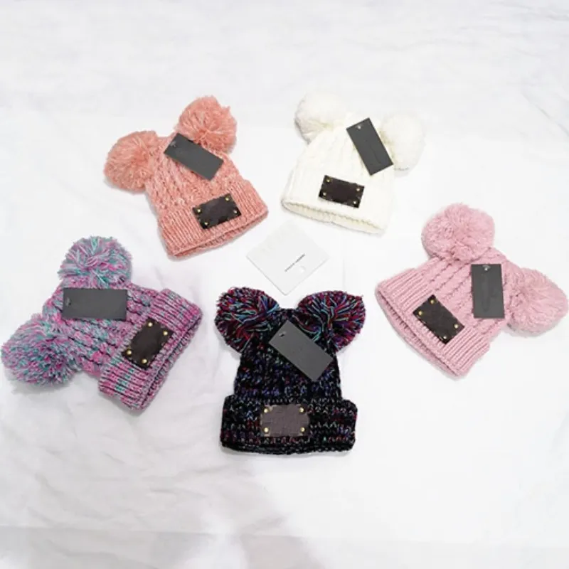 Cute Kids Two Poms Knitting Hats Luxury Designer Baby Winter Caps 5 Colors Brand Children Knitted Hats Wholesale