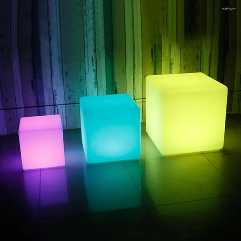 Lumières nocturnes tabouret de cube LED rechargeable Lumière étanche magique 16 RVB Color Bar KTV Piscine de terrasse