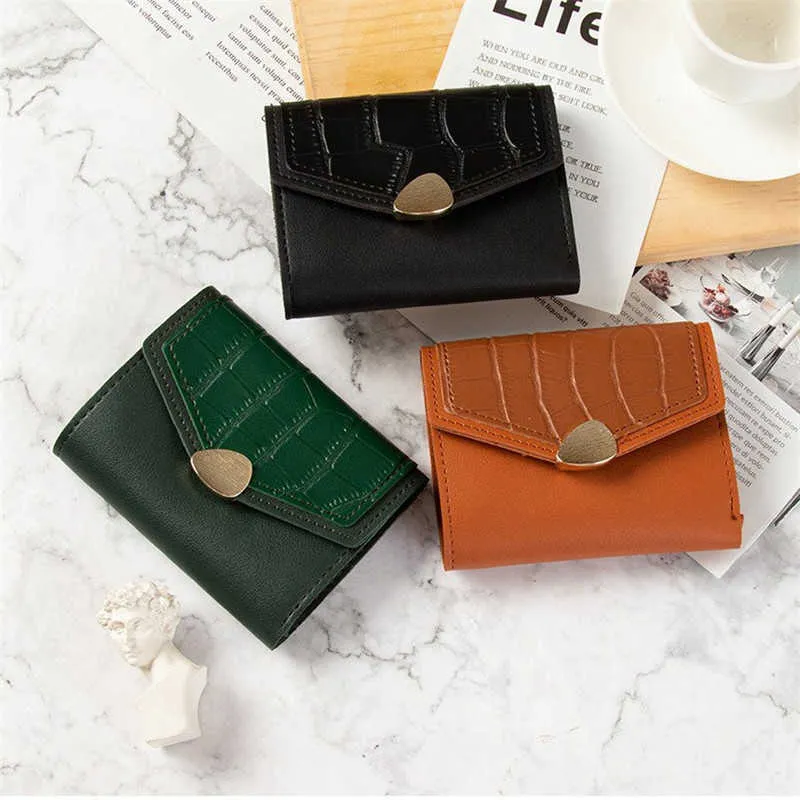 Plånböcker Kvinnors multi-kort Bit söta riktiga läderkortväska damer Simple Mini S Clip Small S Brand Holder Wallet L221101